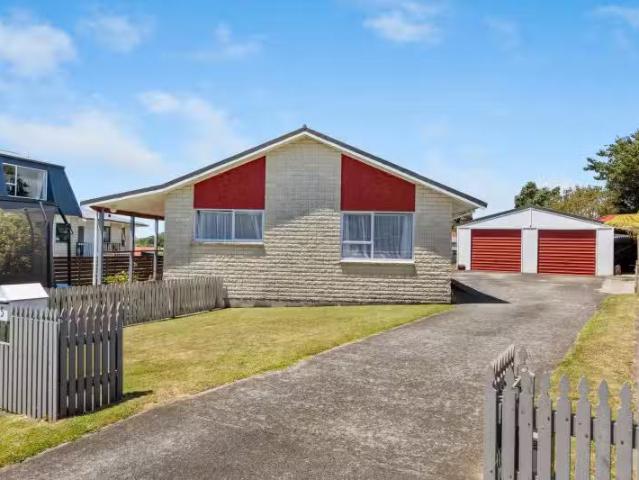 House for sale in Hillsborough, Taranaki