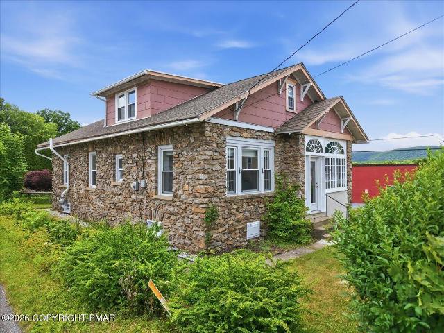 House for sale in Carbon, Pennsylvania