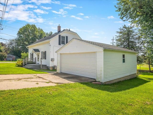 House for sale in Cedarville, Stephenson County