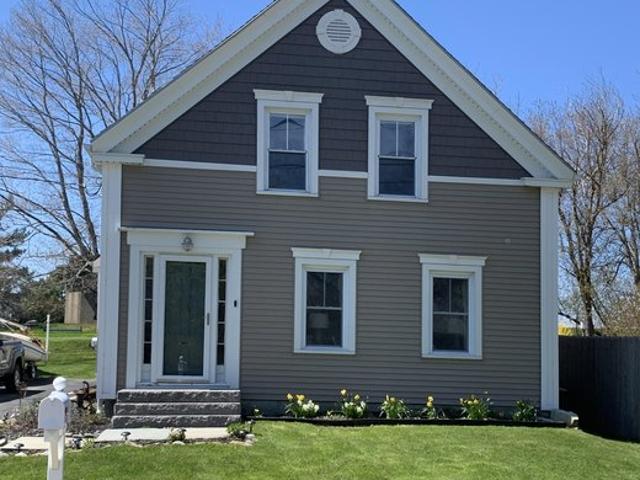 House for sale in Thomaston, Maine