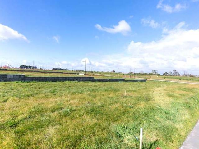 Land for sale in Awhitu, Oroua County