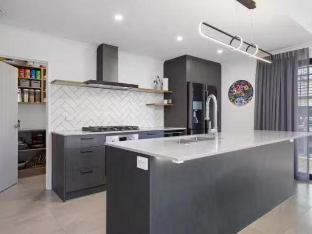 House for sale in Awhitu