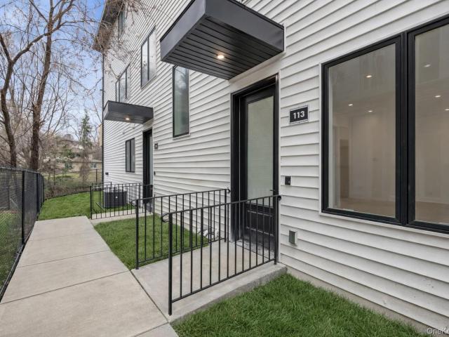 Condo for sale in Rockland, New York