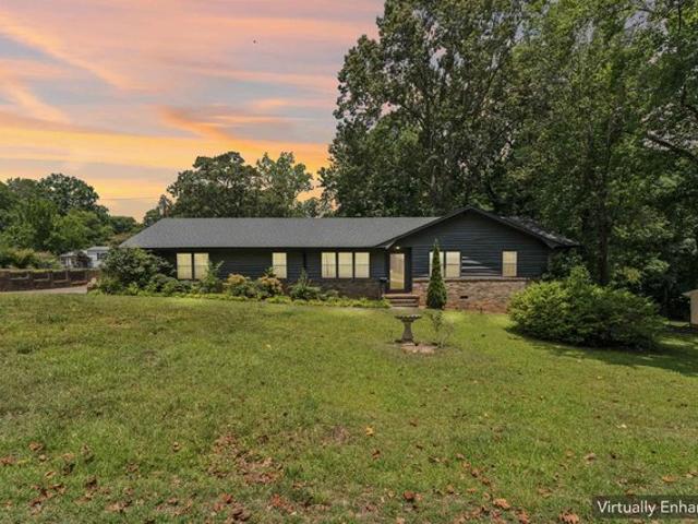 House for sale in Taylors, South Carolina
