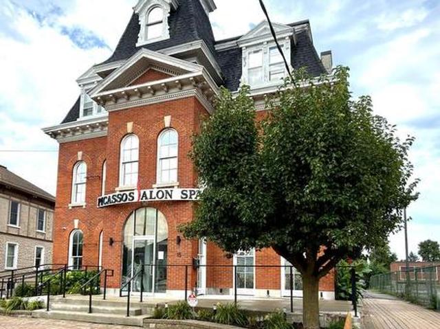 Commercial for rent in Niagara, Ontario