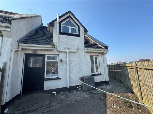 Semi Detached House for sale in Enniscrone Semi Detached House for sale in Enniscrone