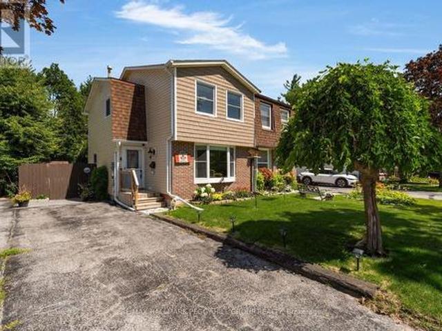 House for sale in Barrie, Ontario