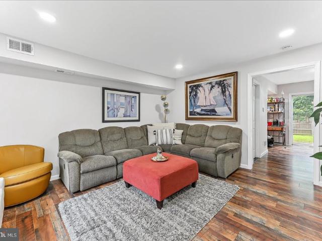 Townhouse for sale in Elkton