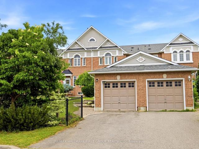 Townhouse for sale in Woburn, Ontario
