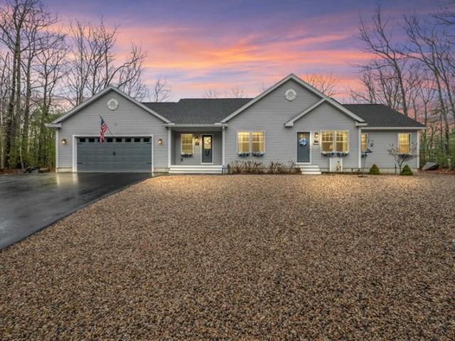 House for sale in New Hampshire