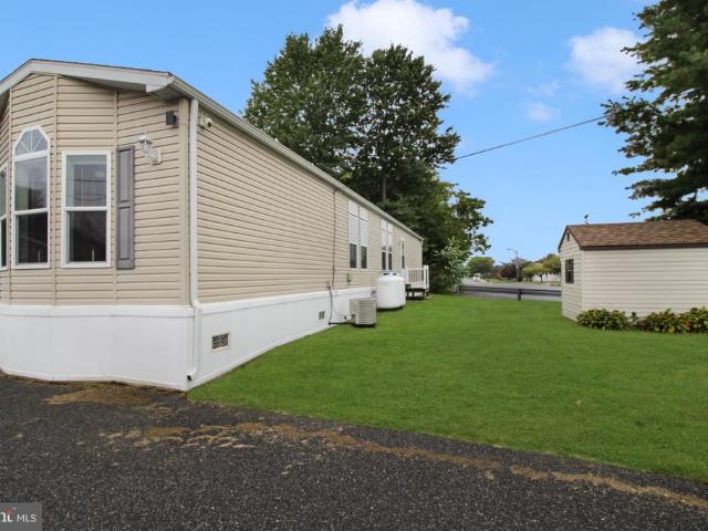 House for sale in Hancock, Longswamp Township