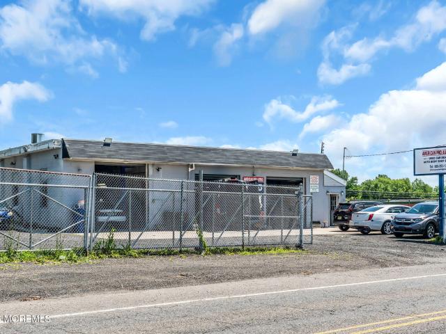 Commercial for sale in Cookstown, New Jersey