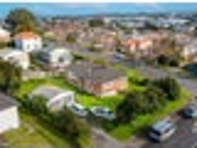 House for sale in Panmure, Oroua County
