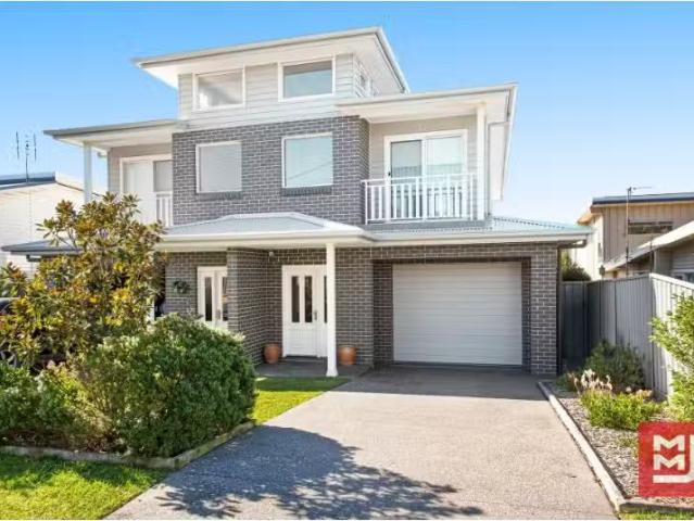 Condo for rent in Wollongong West, New South Wales