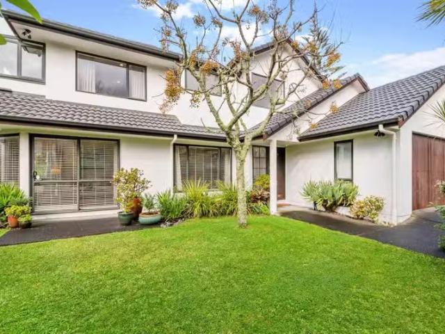 House for sale in Whangaparaoa