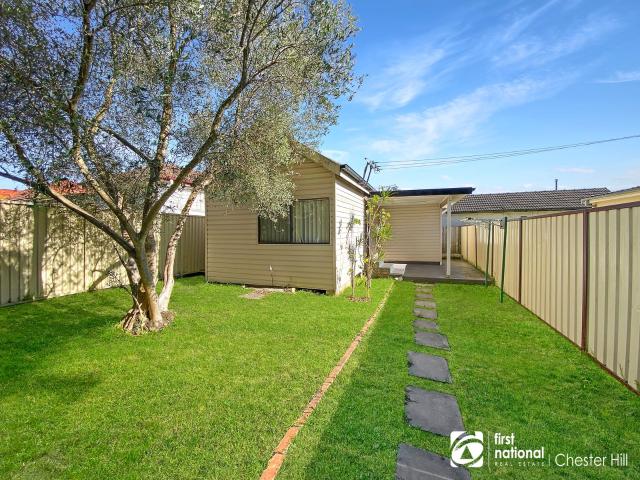 Apartment for rent in Chester Hill, Sydney