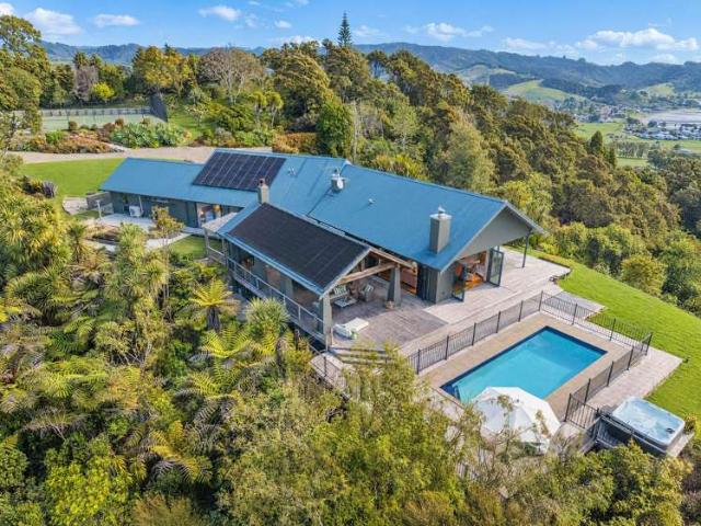 Property for sale in Kawakawa Bay, Franklin