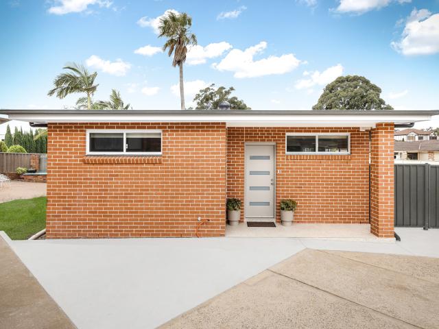 Apartment for rent in Abbotsbury, Sydney