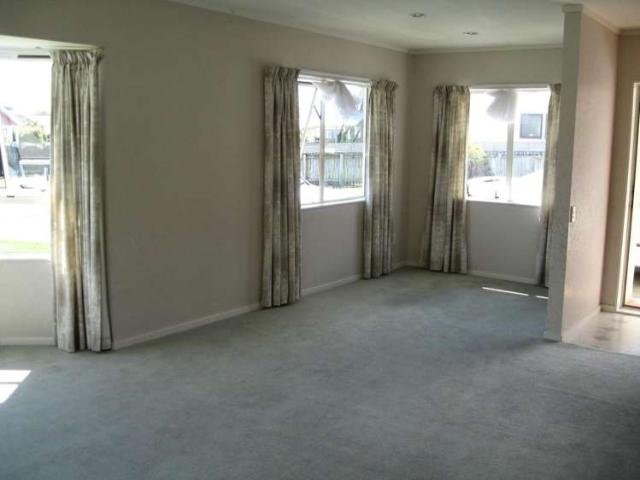 Townhouse for rent in Matata, Wellington
