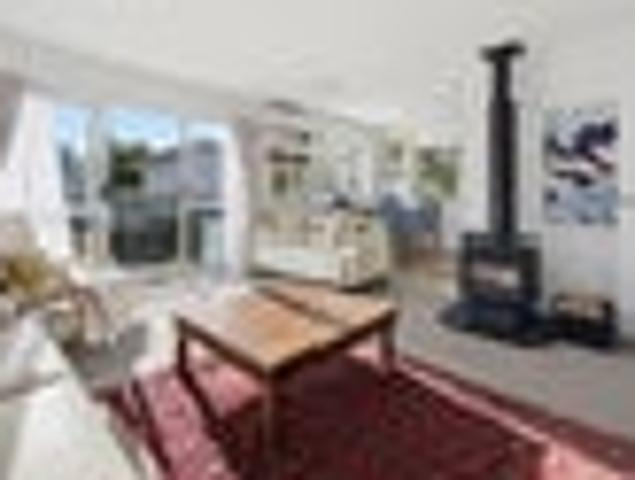 House for sale in Cable Bay, Nelson Bays