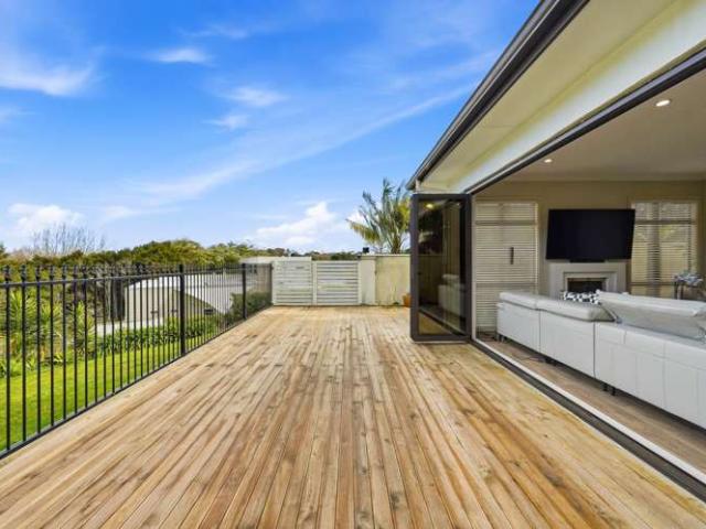 Property for sale in Howick, Oroua County