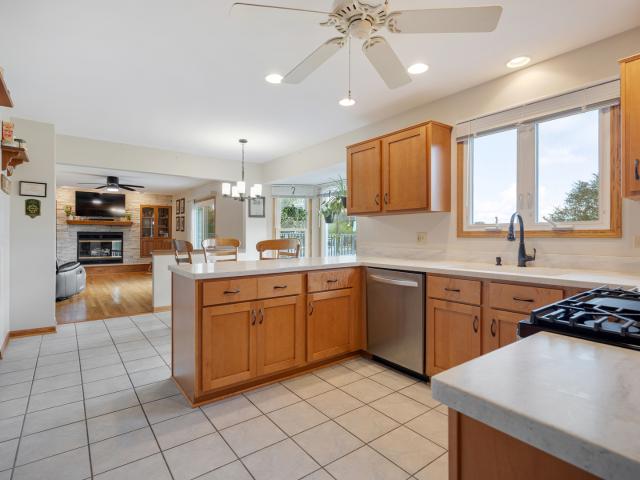 House for sale in Hampshire, Illinois