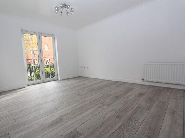 Apartment for rent in Mill Hill, Greater London
