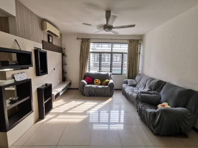 Townhouse for rent in Petaling, Subang Jaya