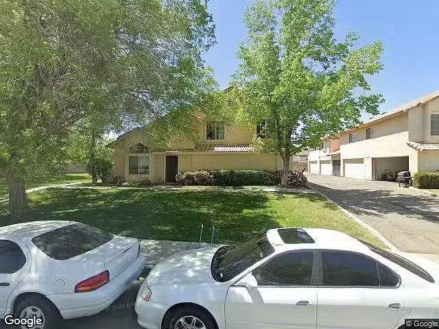 Apartment for rent in Pomona
