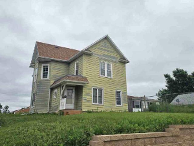 House for sale in Belle Plaine, Iowa