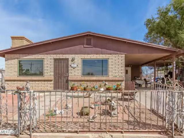 House for rent in Tucson