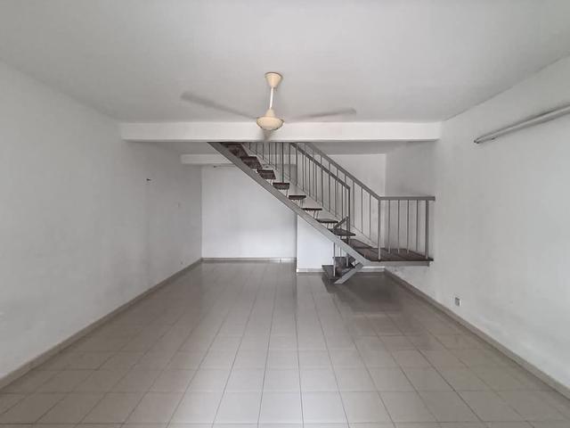 Terraced House for sale in Petaling, Subang Jaya