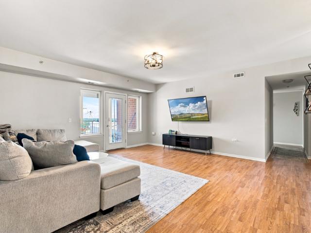 Condo for sale in Orland Park, Illinois