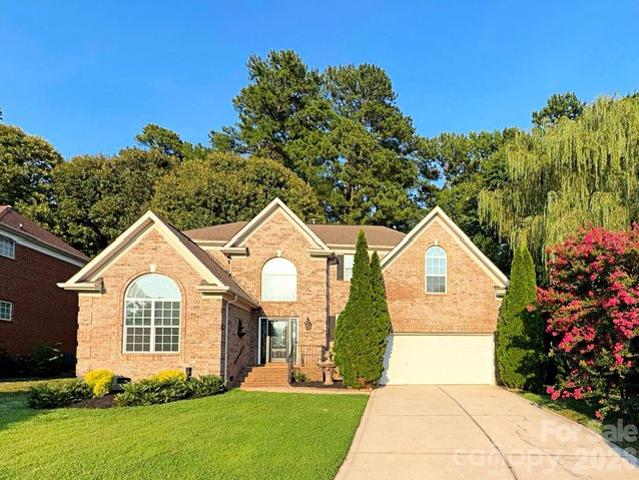House for sale in Mecklenburg, North Carolina