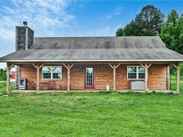 House for sale in Ark