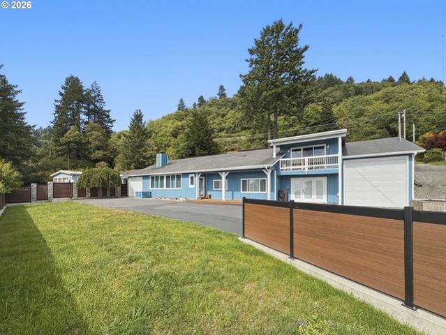 House for sale in Oregonia