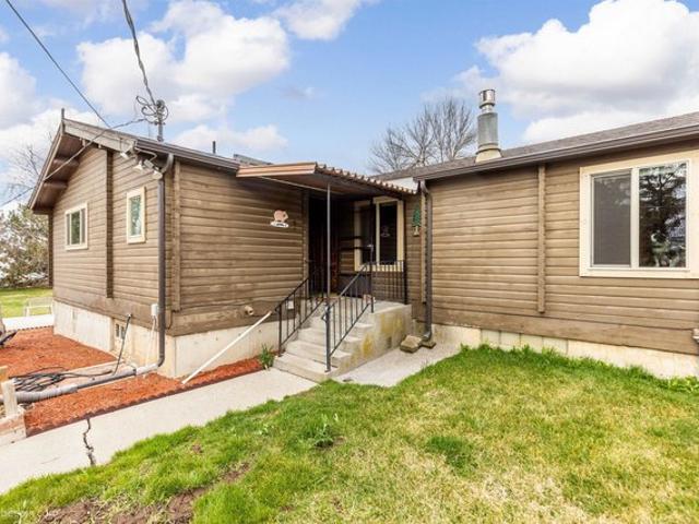 House for sale in Davenport, Washington