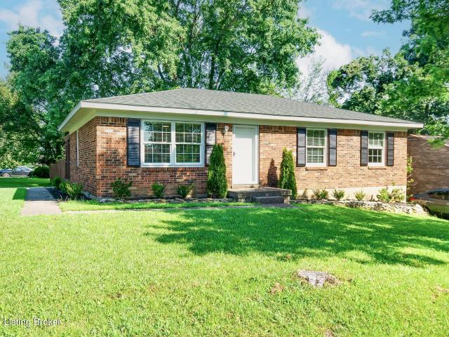 House for sale in La Grange, Kentucky