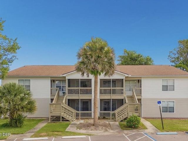 Condo for sale in Daytona Beach, Florida