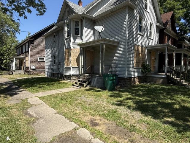 House for sale in Niagara, New York