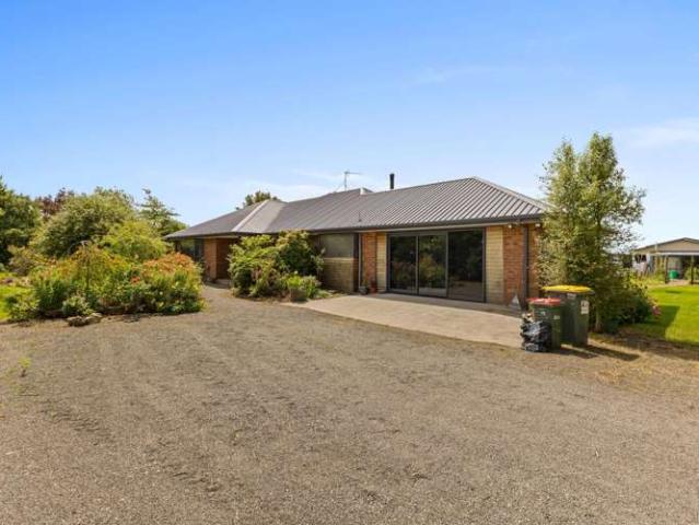 Property for sale in Charing Cross, Canterbury