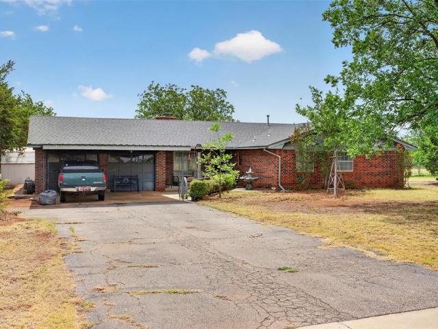 House for sale in Sayre, Oklahoma