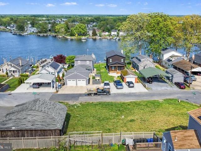 Land for sale in Dundalk, Maryland