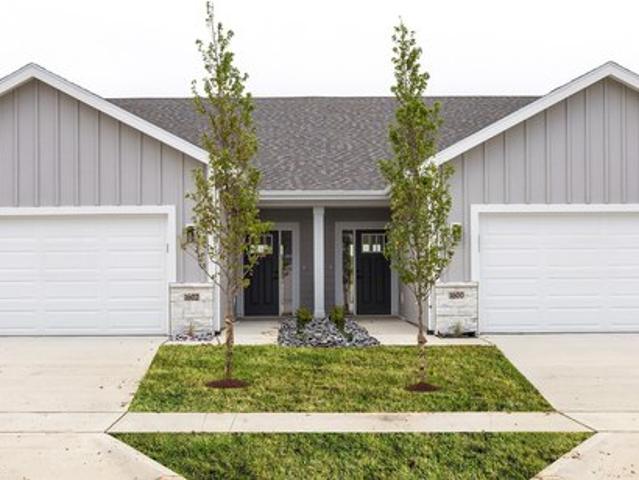 Townhouse for sale in Norwalk, Iowa