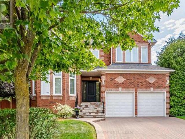 House for sale in Oakville, Ontario