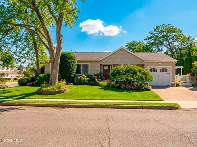 House for sale in Monmouth, New Jersey