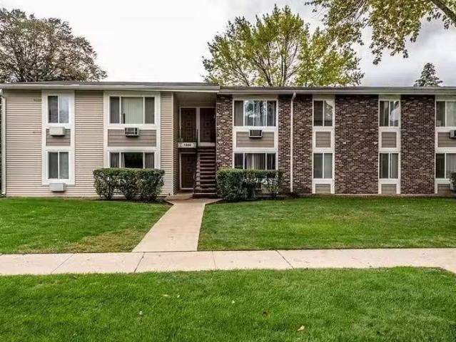 Condo for rent in Plainfield