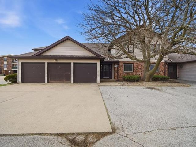 Townhouse for sale in Mclean, Illinois