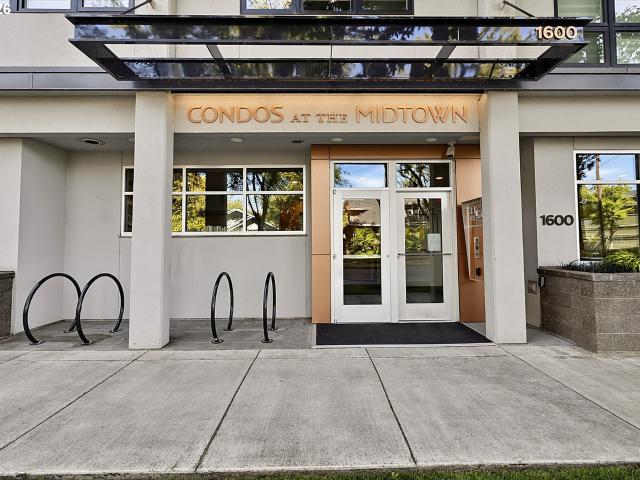 Condo for sale in Oregonia