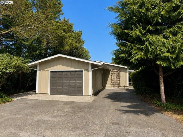 House for sale in Florence, Lane County